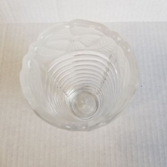 Clear Pressed Glass with Frosted Floral Rim‎ Vase - Picture 4 of 6